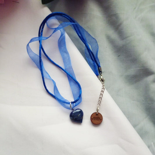 Sodalite Necklace, Blue Necklace, Heart Necklace, Sodalite Gemstone | by nlanlaVictory